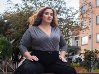 camgirl playing with dildo FreyaSeid