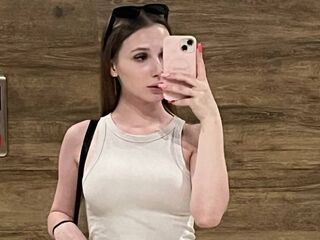 camgirl showing pussy GailApodaca