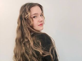 naked camgirl masturbating GrayceSerrell