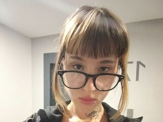 hot naked webcamgirl HallieAblin