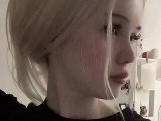 adult videochat cam HeatherHeinitz