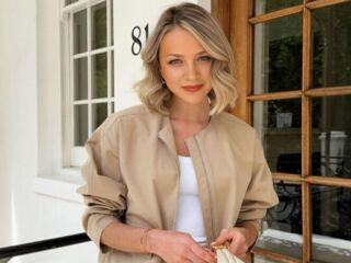camgirl live sex photo HelenLewiss