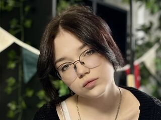 adult live cam HuldaGiovinco