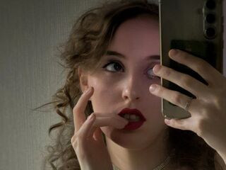 jasmin IrishMcauliffe