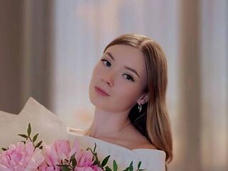 naked cam girl picture JaniseServoss