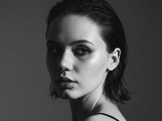 cam girl video JudithSterett