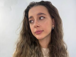 camgirl livesex KamiZinni