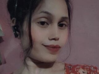 camwhore shaved pussy KatnisRipley