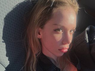 naked webcam girl KattyFoks