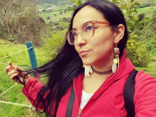 beautiful camgirl KattyLatina
