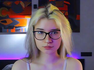 free hardcore cam KiraSerene