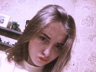 free nude webcam show KittyMcCorry