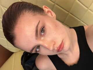 camwhore picture KlaraGogins