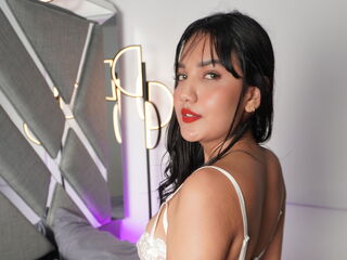 live cam show KylieWes