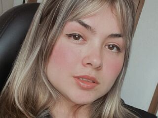 naughty camgirl picture LauBee
