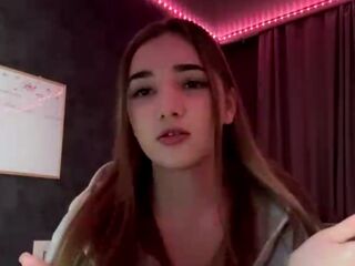 kinky cam picture LaurynKendell