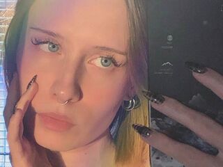 adult cam LeonilaSeedorf