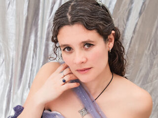 live webcam performer LiaMercur