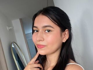 fingering camwhore LilaDreams