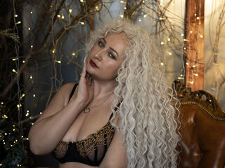 webcam strip tease show LilitLang