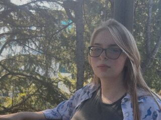 adult cam LorettaJons