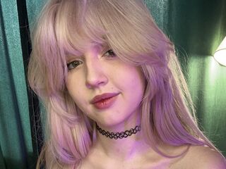 nude webcam girl LucyStars