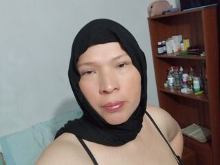 masturbating webcamgirl LunaPhasiones