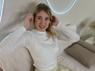 chat room live sex show MaeGoreham