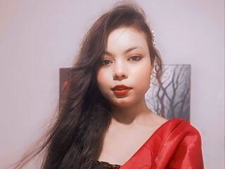 naughty camgirl masturbating with vibrator MargaritaStark