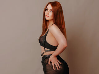 fingering cam girl MarieKaey