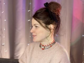 naked girl with webcam masturbating MarlaBri