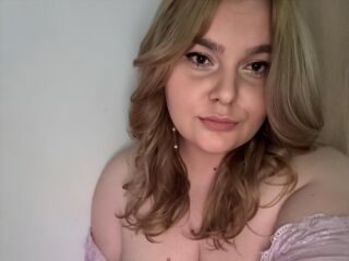 streaming live webcam MeganDarcy