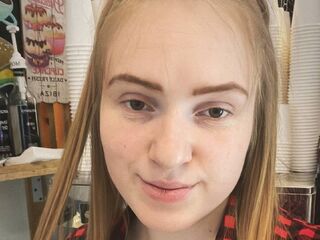 girl webcam MerlinMills