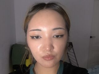 adult live cam MiaChinessa