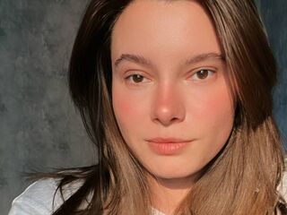 adult web cam chat MiaMox