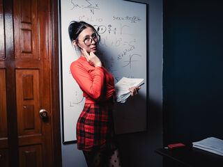 webcam live show MillyFernandez