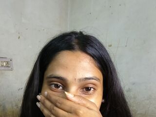 adult free chat MuskaanSingh