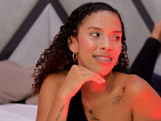 nude webcamgirl NicoleBakker