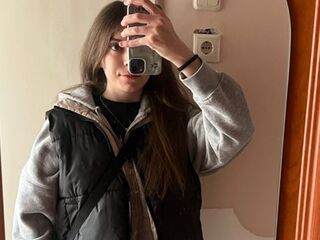 free web cam NicoleInfinit