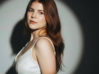 girl naked OliviaaRothwel