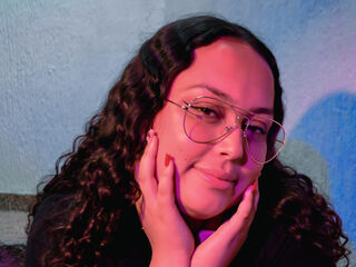 cam girl playing with vibrator RachelJamees
