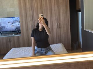 girl topless RaineZap