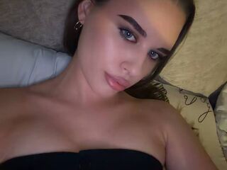 free sexcam RhiannonJumper