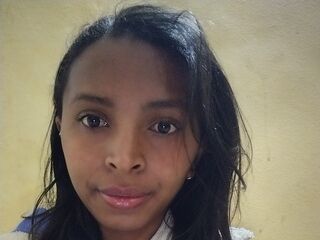 adult cam live RinahBrooks