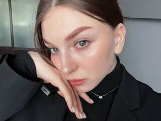 live sexshow SabrinaMoun