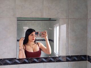 cam girl masturbating with vibrator SaraAby