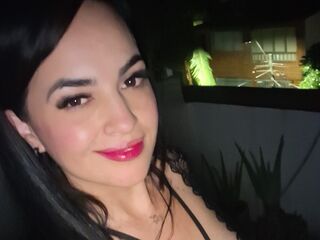 girl chat room SaraAdkinsing