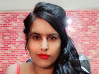 nude webcam SaraConway