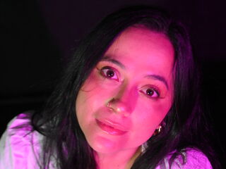 web cam live SaraiSophia