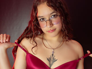 hot cam play SaritaDay